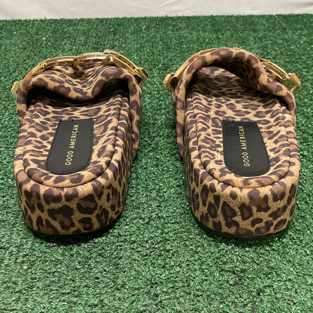 Good American Leopard Print Platform Slide Sandals with Gold Chain - Picture 3 of 10